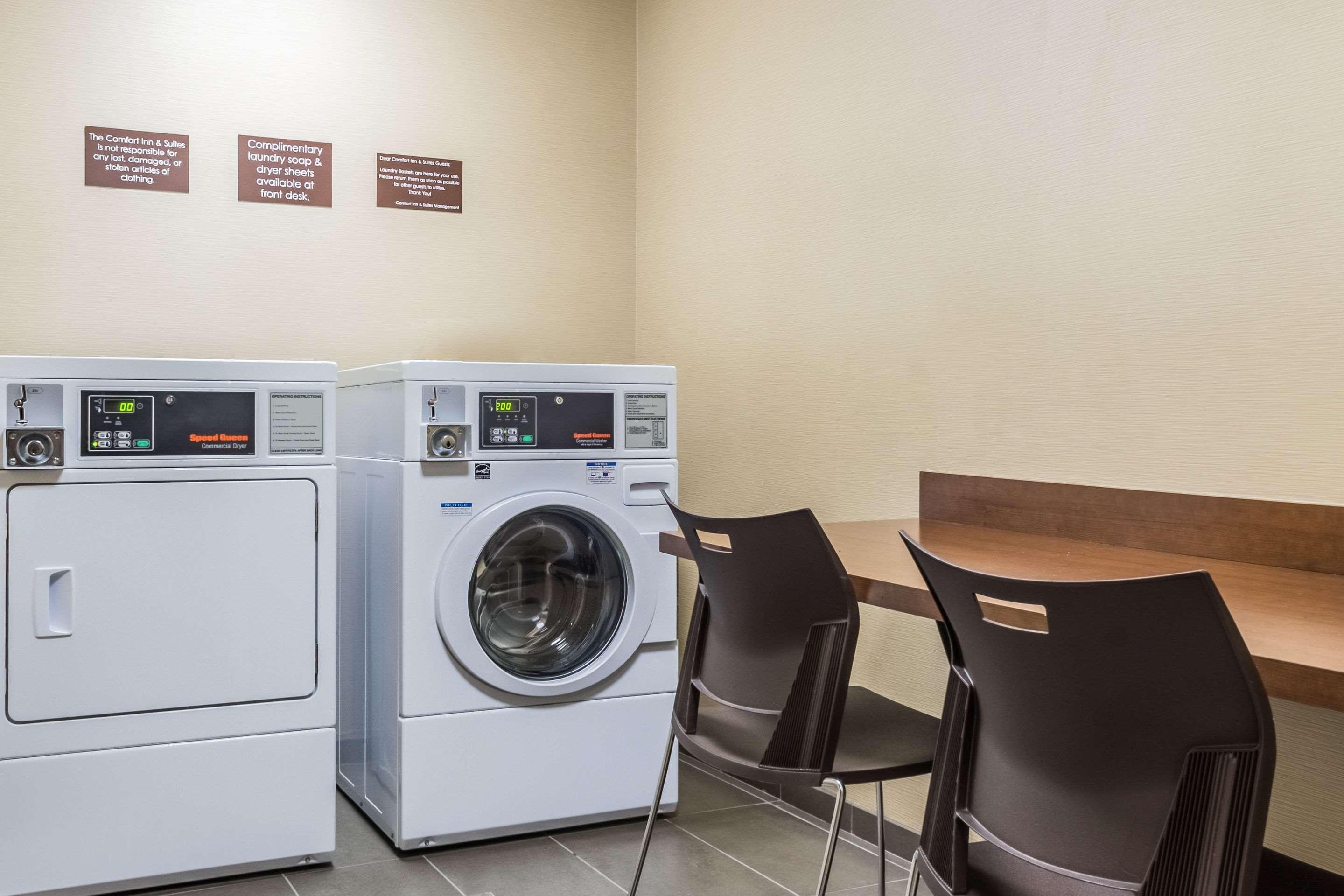 Comfort Inn & Suites Avera Southwest Sioux Falls Dış mekan fotoğraf