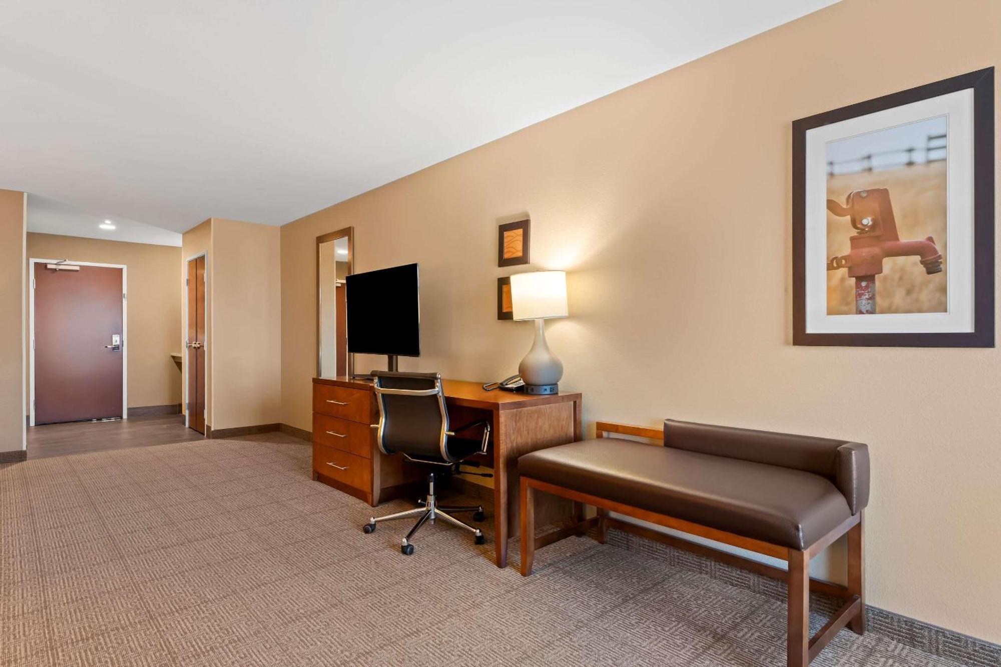 Comfort Inn & Suites Avera Southwest Sioux Falls Dış mekan fotoğraf